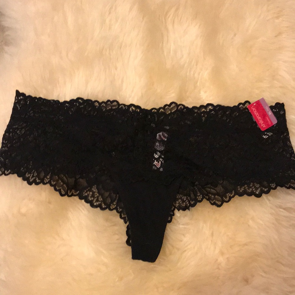 Xhilaration Cheeky Panties in Black
